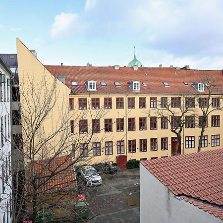 Sanders Arrow - Chic Three-Bedroom Apartment In The Middle Of Kopenhagen Buitenkant foto