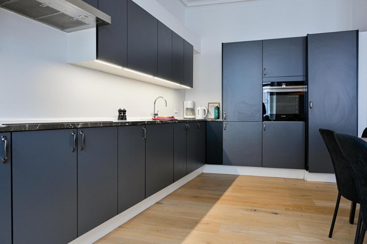 Sanders Arrow - Chic Three-Bedroom Apartment In The Middle Of Kopenhagen Buitenkant foto