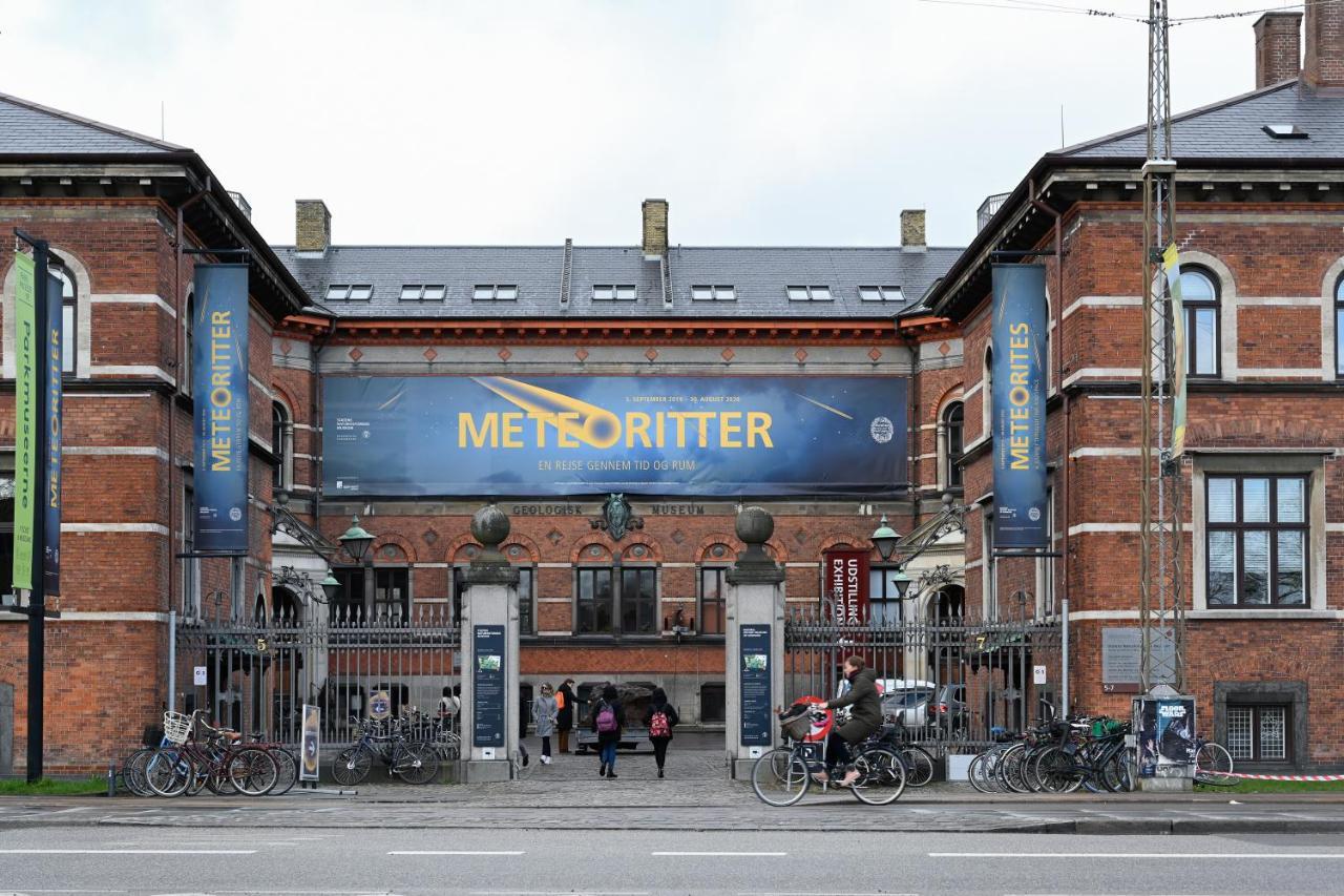 Sanders Arrow - Chic Three-Bedroom Apartment In The Middle Of Kopenhagen Buitenkant foto