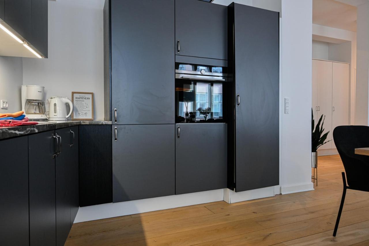 Sanders Arrow - Chic Three-Bedroom Apartment In The Middle Of Kopenhagen Buitenkant foto